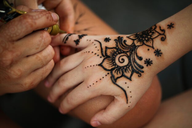 Henna tattoo smell triggers child’s reflex epilepsy: case 