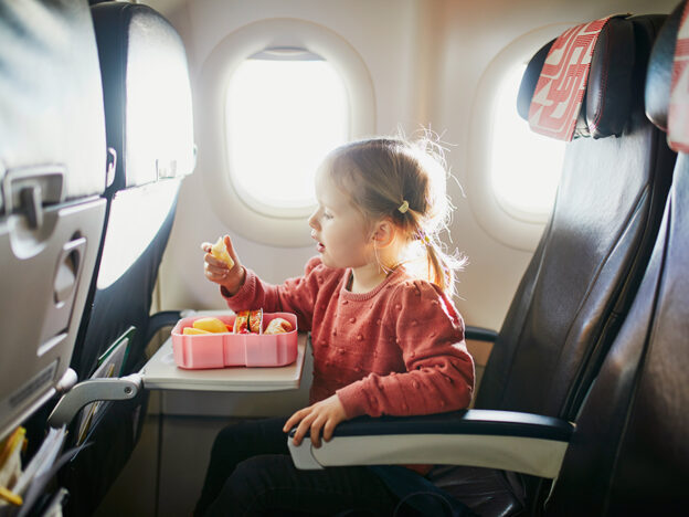 Airline passengers with food allergies being kicked off flights, survey finds